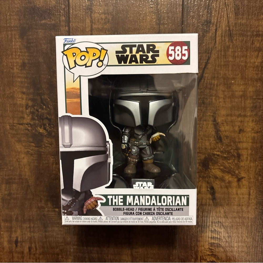 Funko Pop Star Wars The Mandalorian Figure #585